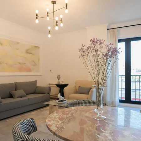 Art Central Apartment *